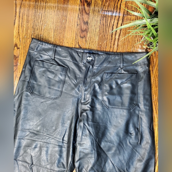 Anthropologie Maeve The Colette Cropped Wide-Leg Faux Leather Pants Bkack Sz 22 - Picture 7 of 16